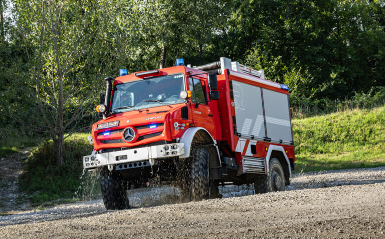 Mercedes-Benz Special Trucks Showcases Unimog Fire-Fighting Vehicle with Unrivaled Off-Road Capabilities